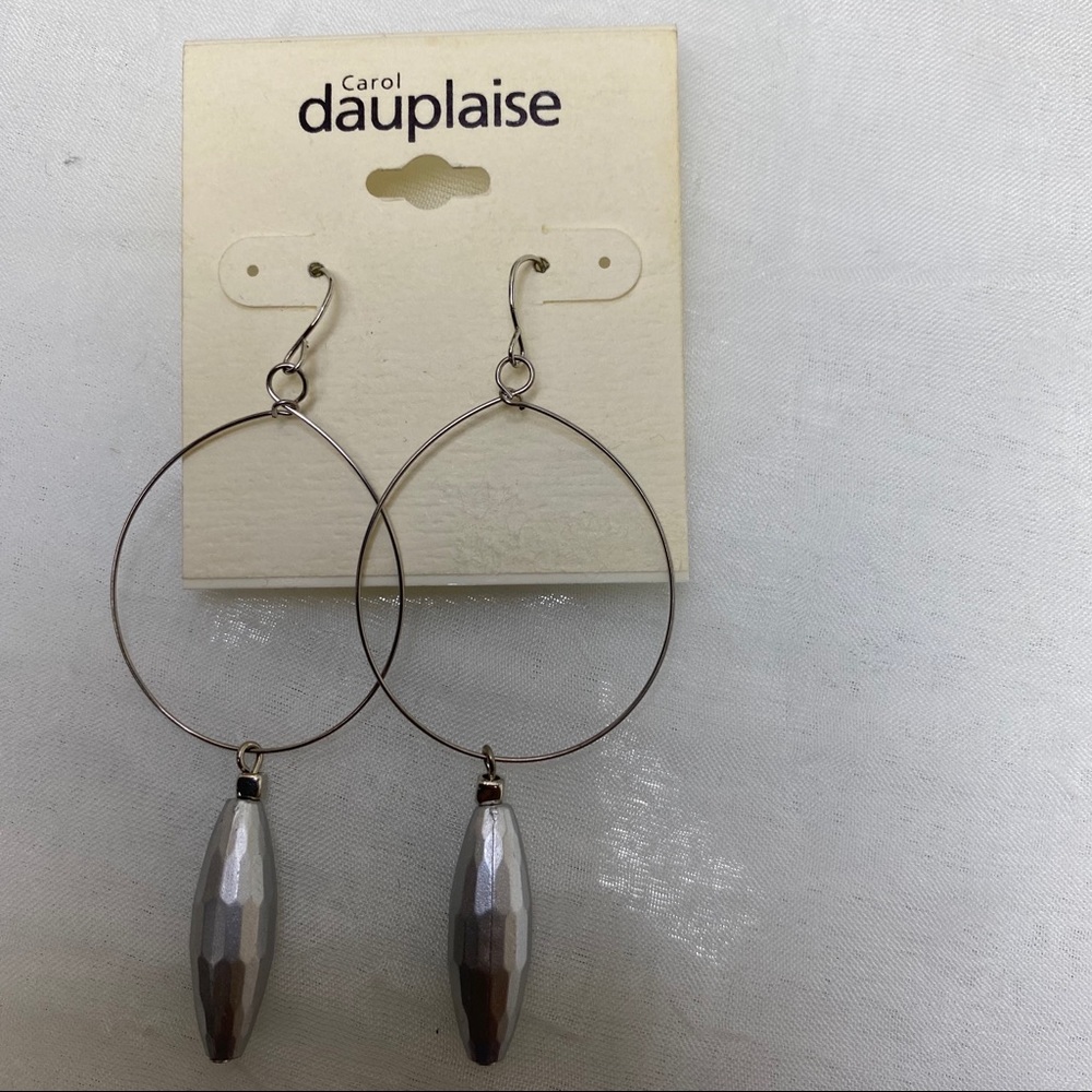 Carol Dauplaise Hook Backing Oval Drop Earrings - Picture 2 of 6
